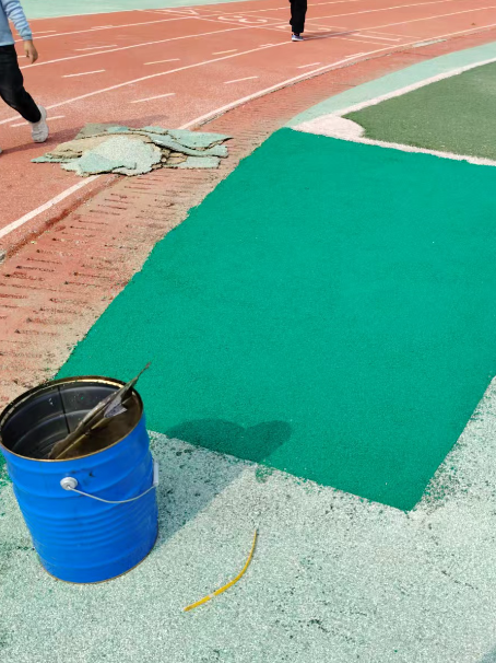 松原球场翻新修补改造专项服务介绍